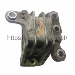Опора двигателя правая SAAB 9-3 2005-2011г купить в Карсти Маркет