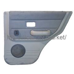 Обшивка двери задняя правая Land Rover Freelander купить в Карсти Маркет