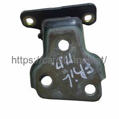 Петля передней правой двери Land Rover Freelander 1 купить в Карсти Маркет