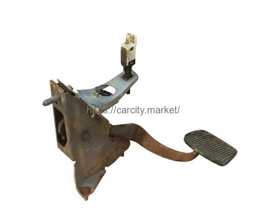 Педаль тормоза SAAB 900 1994-1998г, изображение 2 купить в Карсти Маркет