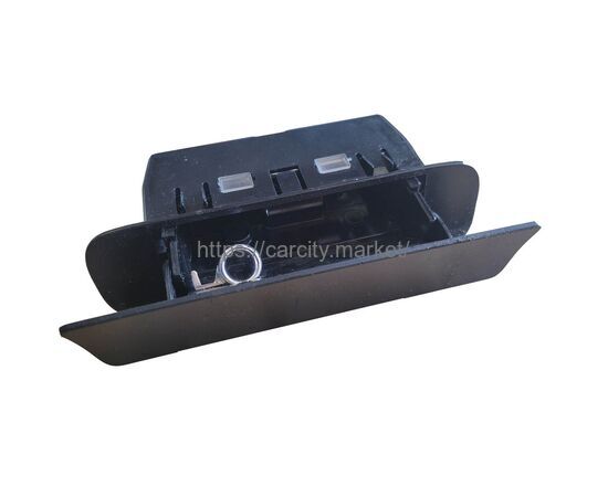 Пепельница SAAB 9-5 2006-2010г купить в Карсти Маркет