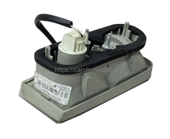 Фонарь задний внутренний левый CADILLAC BLS, изображение 2 купить в Карсти Маркет